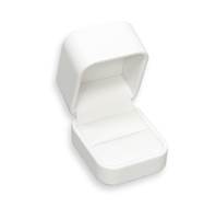 ROUND CORNER STYLE RING LEATHERETTE BOX 18894-BX